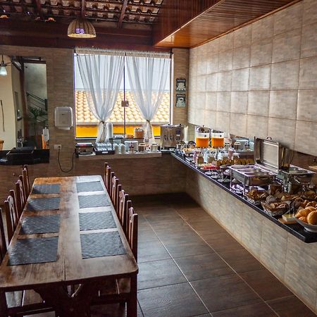 Hotel Nixon Proximo, Rodoviaria, Prefeitura E A Matriz Central Itaí Εξωτερικό φωτογραφία
