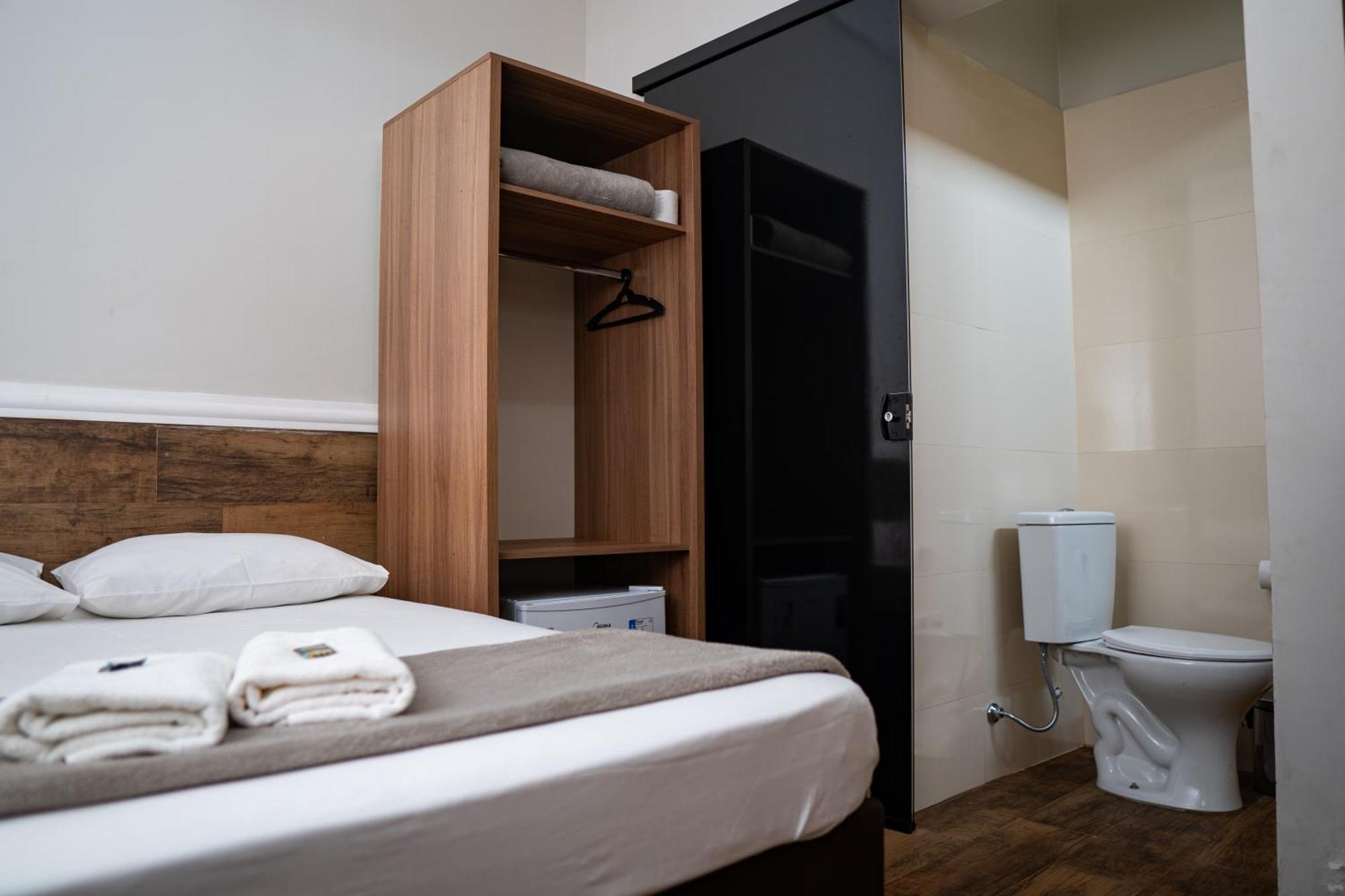 Hotel Nixon Proximo, Rodoviaria, Prefeitura E A Matriz Central Itaí Εξωτερικό φωτογραφία
