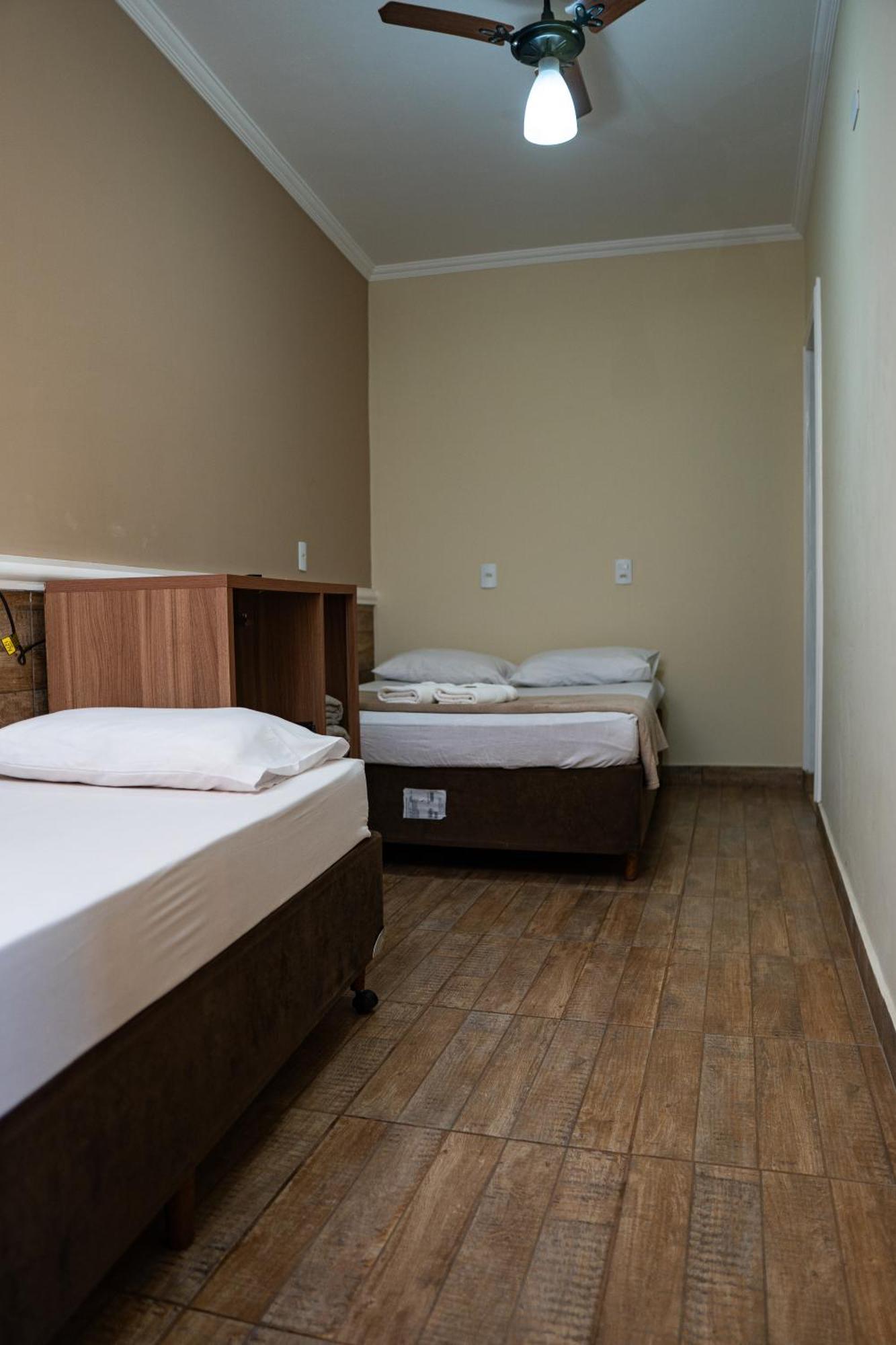 Hotel Nixon Proximo, Rodoviaria, Prefeitura E A Matriz Central Itaí Εξωτερικό φωτογραφία