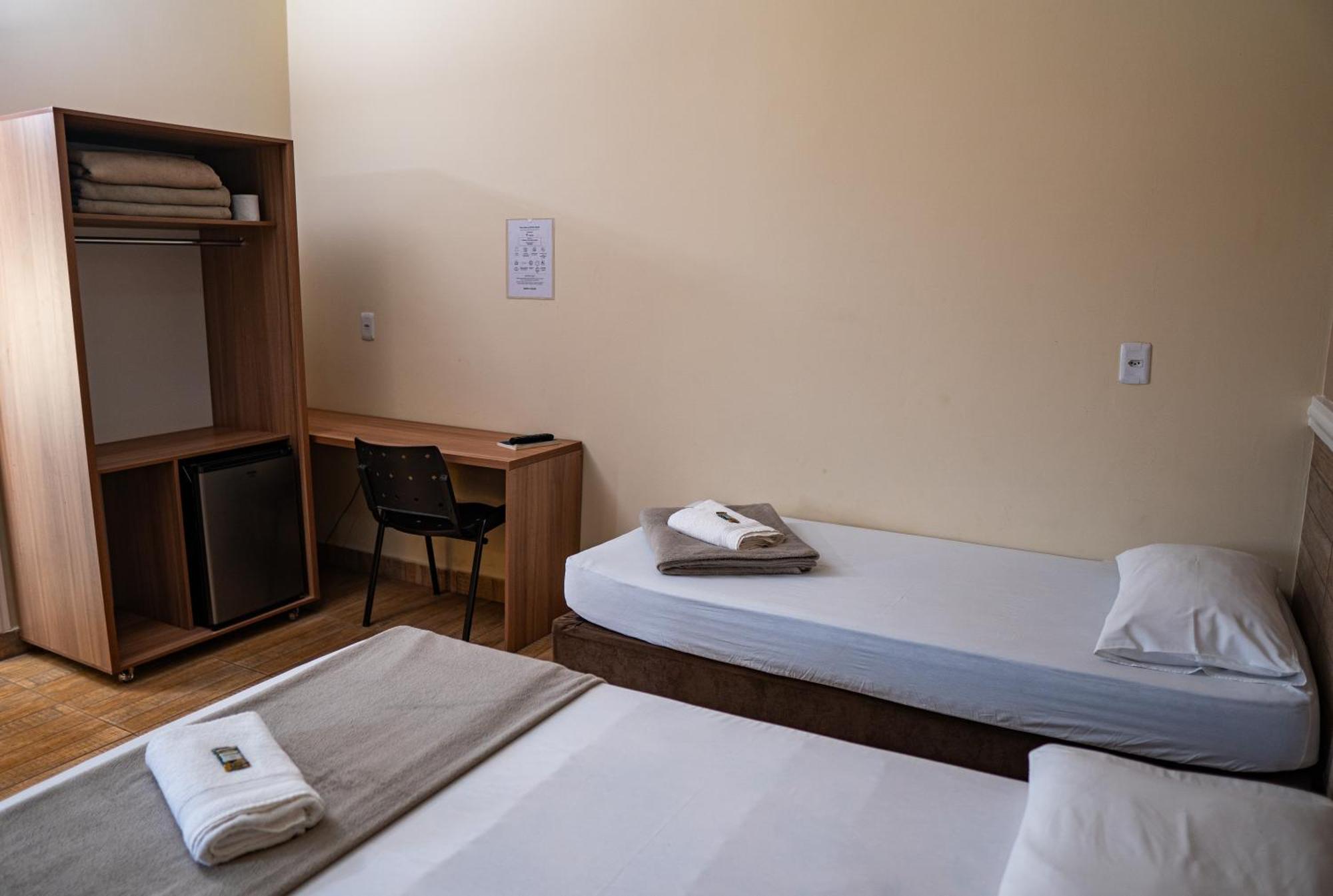 Hotel Nixon Proximo, Rodoviaria, Prefeitura E A Matriz Central Itaí Εξωτερικό φωτογραφία