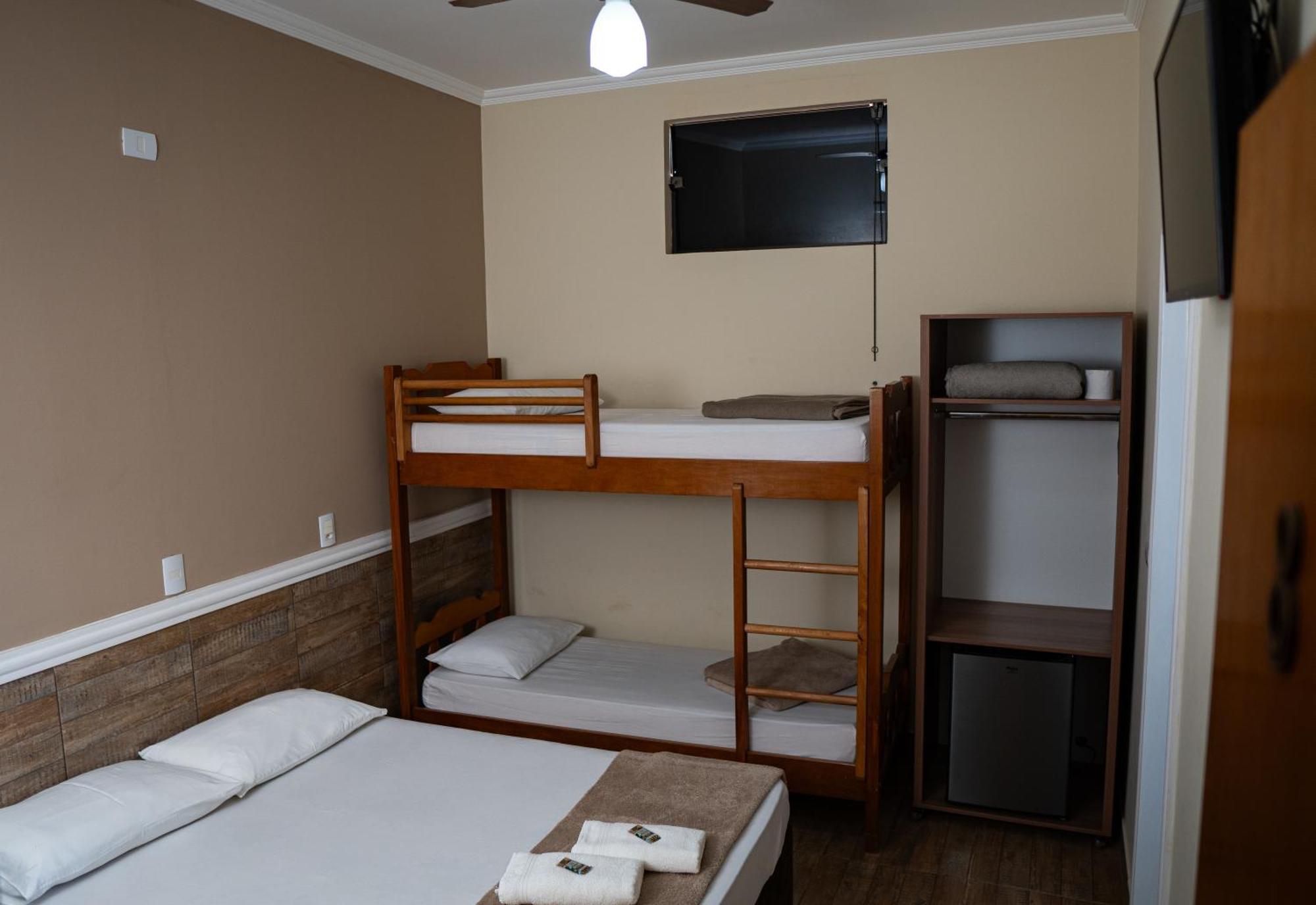 Hotel Nixon Proximo, Rodoviaria, Prefeitura E A Matriz Central Itaí Εξωτερικό φωτογραφία