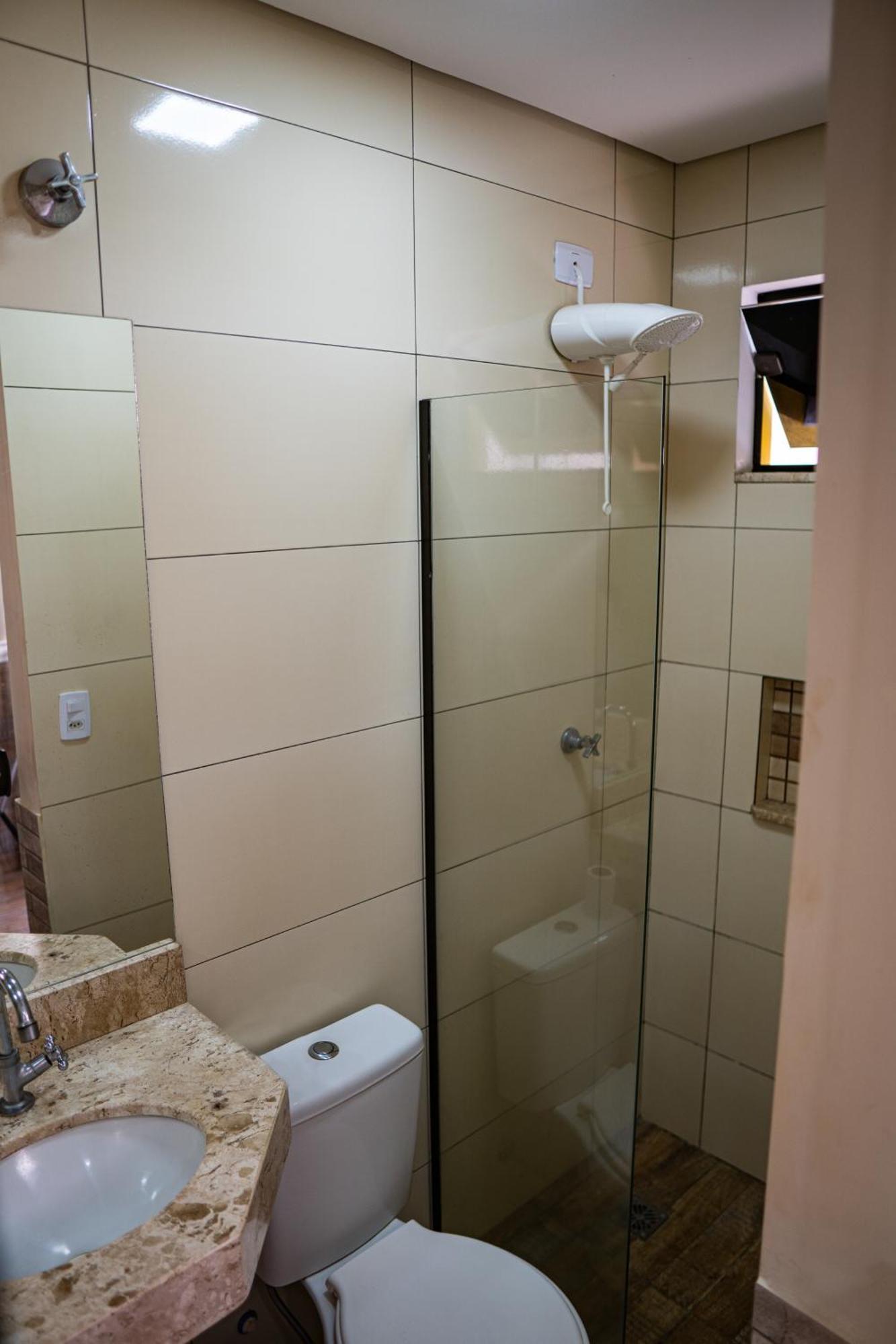 Hotel Nixon Proximo, Rodoviaria, Prefeitura E A Matriz Central Itaí Εξωτερικό φωτογραφία