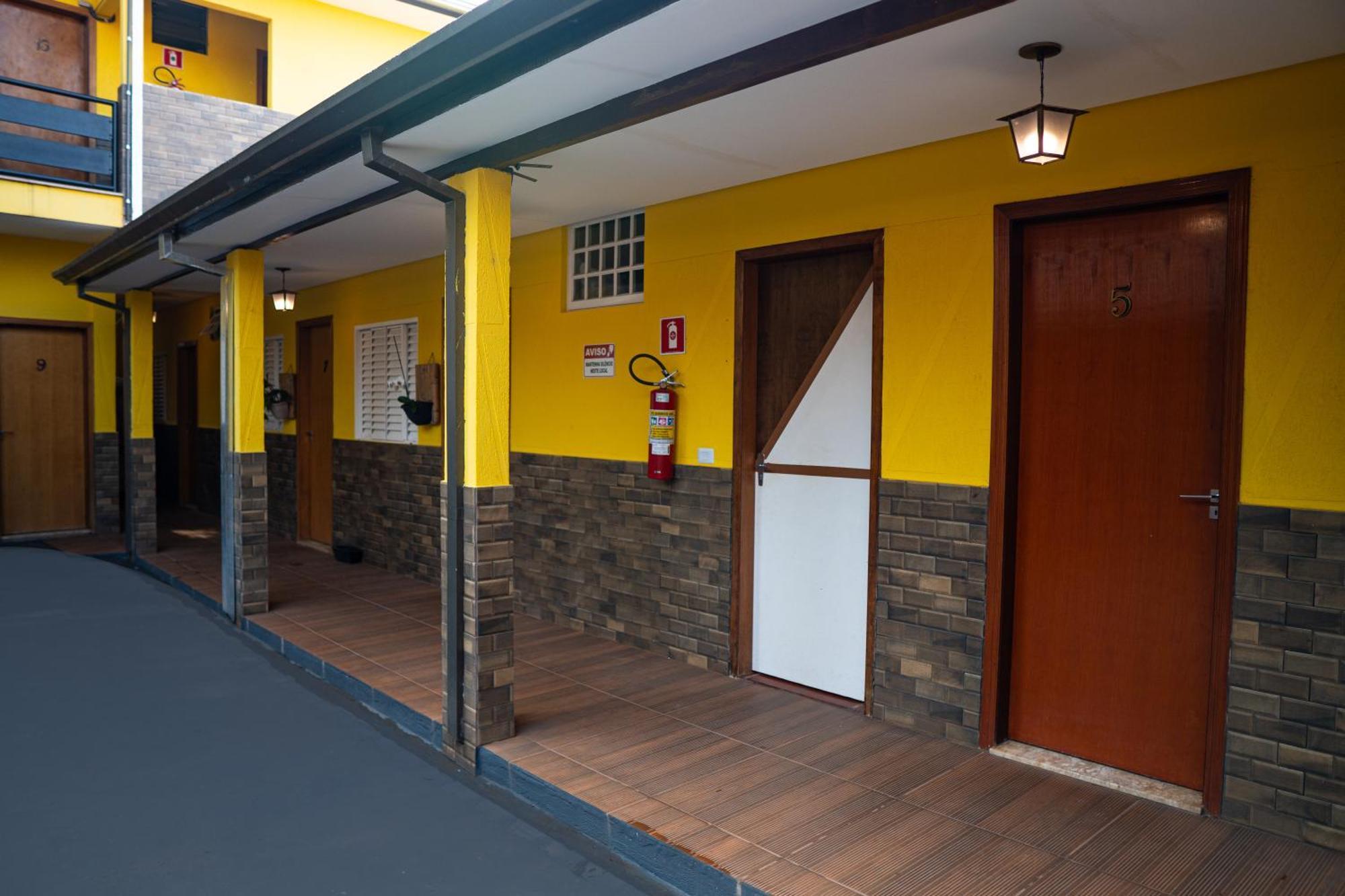 Hotel Nixon Proximo, Rodoviaria, Prefeitura E A Matriz Central Itaí Εξωτερικό φωτογραφία